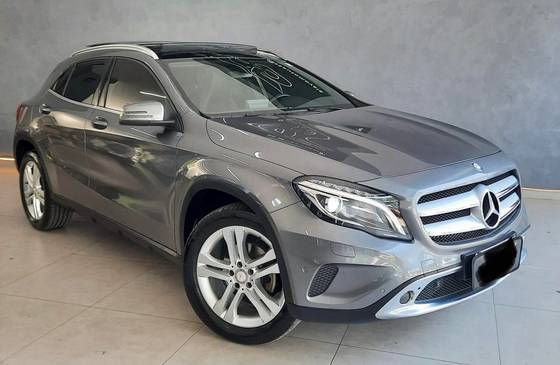 MERCEDES-BENZ GLA 200 1.6 CGI ENDURO 16V TURBO FLEX 4P AUTOMÁTICO MERCEDES-BENZ GLA 200 1.6 CGI ENDURO 16V TURBO FLEX 4P AUTOMÁTICO
